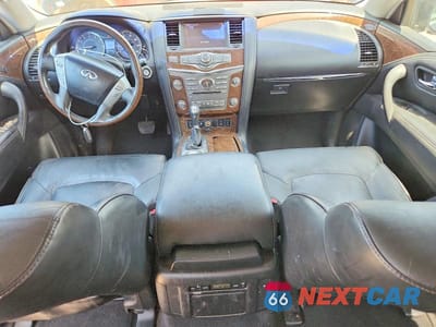 Zdjęcie 8 z 13 samochodu: 2016 INFINITI QX80 BASE VIN:JN8AZ2NE2G9121410 - miniatura