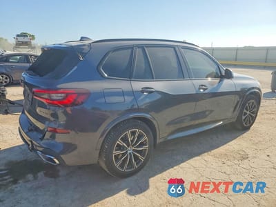 Trzecie zdjęcie samochodu z tyłu: 2021 BMW X5 XDRIVE40I VIN:5UXCR6C03M9F60485 - miniatura