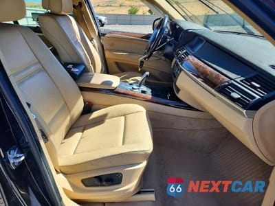 Zdjęcie 7 z 13 samochodu: 2008 BMW X5 3.0I VIN:5UXFE43598L033453 - miniatura