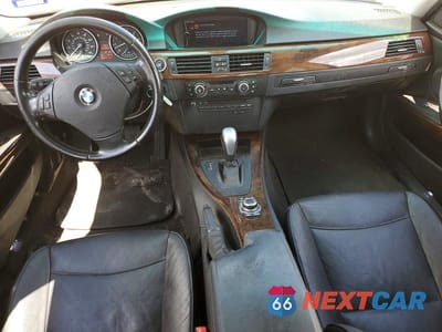 Zdjęcie 8 z 12 samochodu: 2011 BMW 328 I VIN:WBAPH7G59BNN06673 - miniatura