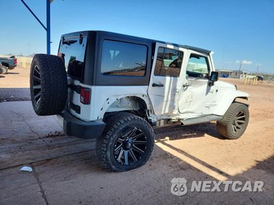 Trzecie zdjęcie samochodu z tyłu: 2018 JEEP WRANGLER UNLIMITED SAHARA VIN:1C4HJWEG9JL872993 - miniatura