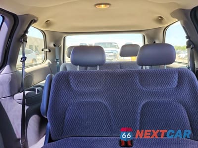 Zdjęcie 10 z 13 samochodu: 2000 CHRYSLER VOYAGER VIN:2C4GJ2534YR647657 - miniatura