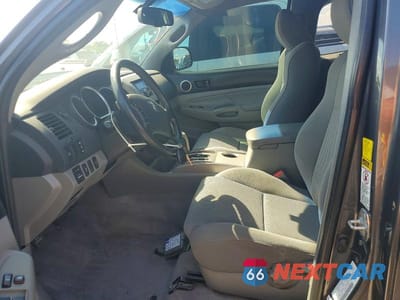 Zdjęcie 7 z 13 samochodu: 2011 TOYOTA TACOMA ACCESS CAB VIN:5TFUU4EN4BX014866 - miniatura