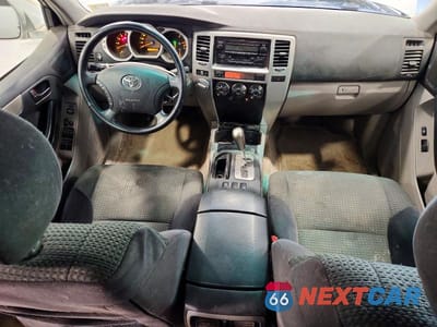 Zdjęcie 8 z 13 samochodu: 2004 TOYOTA 4RUNNER SPORT EDITION VIN:JTEBU14R340025293 - miniatura