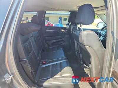 Zdjęcie 10 z 12 samochodu: 2012 JEEP GRAND CHEROKEE LAREDO VIN:1C4RJFAGXCC150526 - miniatura
