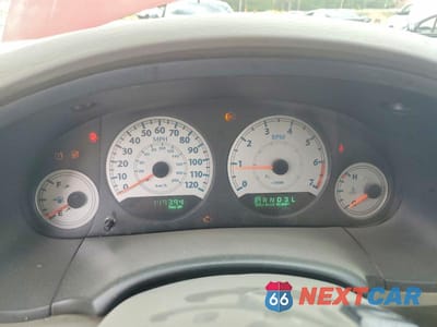 Zdjęcie 9 z 13 samochodu: 2005 CHRYSLER TOWN & COUNTRY TOURING VIN:2C4GP54L75R206991 - miniatura