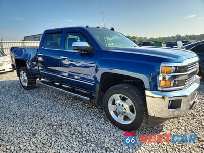 Czwarte zdjęcie samochodu z boku: 2016 CHEVROLET SILVERADO K2500 HEAVY DUTY LTZ VIN:1GC1KWEG8GF250195 - miniatura