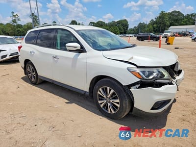 Czwarte zdjęcie samochodu z boku: 2017 NISSAN PATHFINDER S VIN:5N1DR2MN8HC633604 - miniatura