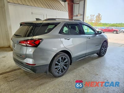 Trzecie zdjęcie samochodu z tyłu: 2024 CHEVROLET EQUINOX RS VIN:3GNAXWEG7RL339824 - miniatura