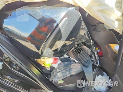 Zdjęcie 10 z 12 samochodu: 2020 TOYOTA PRIUS LE VIN:JTDKARFU3L3110404 - miniatura