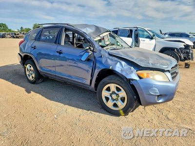 Czwarte zdjęcie samochodu z boku: 2006 TOYOTA RAV4 BASE VIN:JTMBD33V266001615 - miniatura