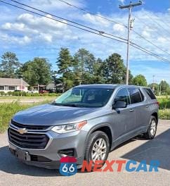 Drugie zdjęcie samochodu z przodu: 2018 CHEVROLET TRAVERSE LS VIN:1GNEVFKW2JJ166728 - miniatura