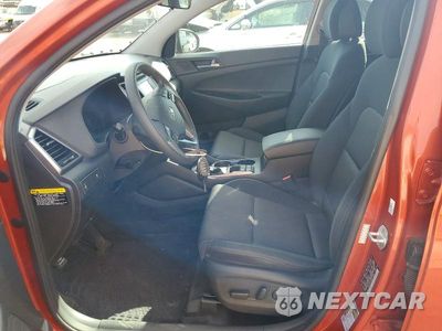 Zdjęcie 7 z 13 samochodu: 2017 HYUNDAI TUCSON SE VIN:KM8J33A41HU378780 - miniatura