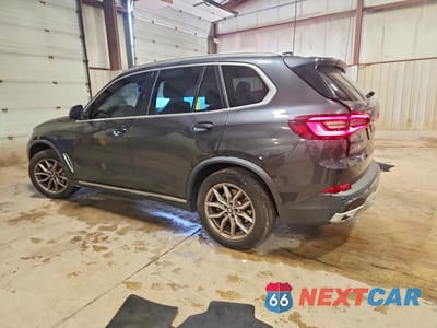 Drugie zdjęcie samochodu z przodu: 2022 BMW X5 XDRIVE40I VIN:5UXCR6C08N9M67251 - miniatura