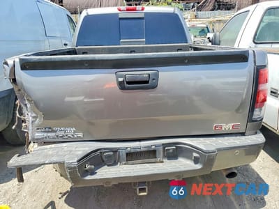 Zdjęcie 6 z 12 samochodu: 2009 GMC SIERRA K1500 DENALI VIN:3GTEK03279G158602 - miniatura