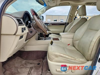 Zdjęcie 7 z 13 samochodu: 2016 LEXUS GX 460 VIN:JTJBM7FX2G5134948 - miniatura
