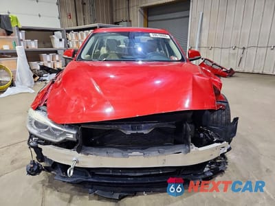 Piąte zdjęcie samochodu w środku: 2014 BMW 335 XI VIN:WBA3B9G59ENR79389 - miniatura