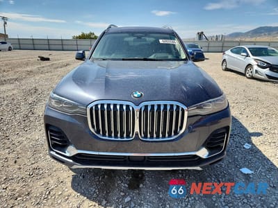 Piąte zdjęcie samochodu w środku: 2019 BMW X7 XDRIVE50I VIN:5UXCX4C53KLS35998 - miniatura