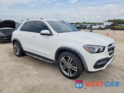 Czwarte zdjęcie samochodu z boku: 2021 MERCEDES-BENZ GLE 350 VIN:4JGFB4JE2MA523120 - miniatura
