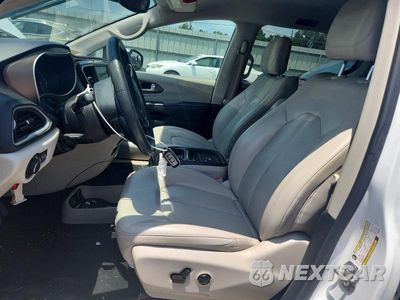Zdjęcie 7 z 12 samochodu: 2021 CHRYSLER VOYAGER LXI VIN:2C4RC1DG8MR552305 - miniatura