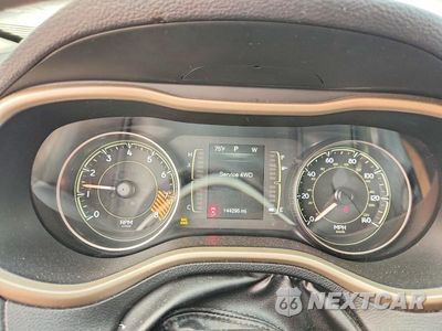 Zdjęcie 9 z 13 samochodu: 2014 JEEP CHEROKEE LATITUDE VIN:1C4PJMCS8EW255743 - miniatura