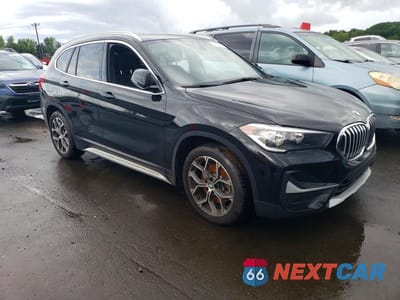 Czwarte zdjęcie samochodu z boku: 2021 BMW X1 XDRIVE28I VIN:WBXJG9C07M5T73306 - miniatura