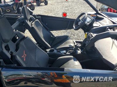 Piąte zdjęcie samochodu w środku: 2023 CAN-AM MAVERICK X3 MAX X RS TURBO RR VIN:3JBVNAV20PE002875 - miniatura