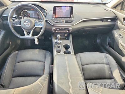 Zdjęcie 8 z 13 samochodu: 2019 NISSAN ALTIMA SV VIN:1N4BL4DW0KN316614 - miniatura