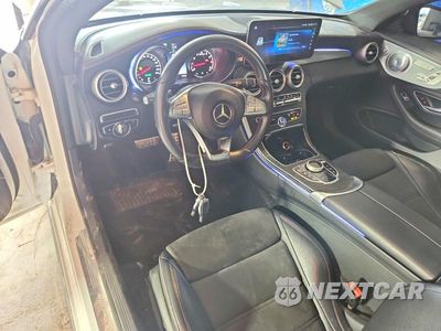 Zdjęcie 8 z 12 samochodu: 2018 MERCEDES-BENZ C 43 4MATIC AMG VIN:WDDWJ6EB4JF625851 - miniatura