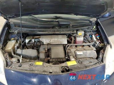 Zdjęcie 11 z 12 samochodu: 2014 TOYOTA PRIUS TWO VIN:JTDKN3DU7E1803219 - miniatura