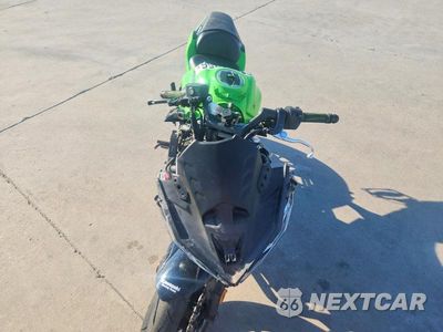 Piąte zdjęcie samochodu w środku: 2020 KAWASAKI EX650 N VIN:ML5EXEN16LDA05309 - miniatura