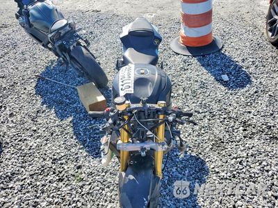Piąte zdjęcie samochodu w środku: 2023 SUZUKI GSX-R750 VIN:JS1GR7MA5P7100090 - miniatura