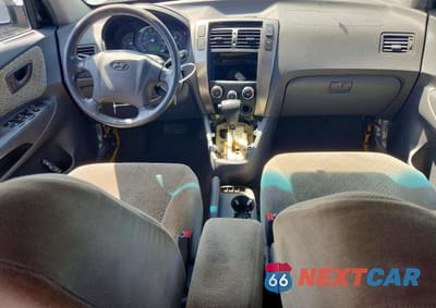 Zdjęcie 8 z 12 samochodu: 2005 HYUNDAI TUCSON GLS VIN:KM8JN12D25U183876 - miniatura