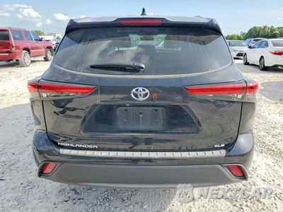 Zdjęcie 6 z 14 samochodu: 2022 TOYOTA HIGHLANDER XLE VIN:5TDGZRAH2NS549152 - miniatura