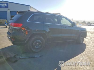Trzecie zdjęcie samochodu z tyłu: 2015 JEEP GRAND CHEROKEE LAREDO VIN:1C4RJFAG0FC638257 - miniatura