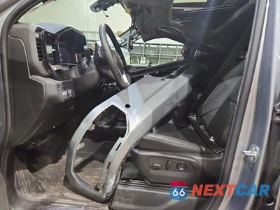 Zdjęcie 7 z 12 samochodu: 2025 GMC SIERRA K1500 ELEVATION VIN:1GTUUCED2SZ271241 - miniatura