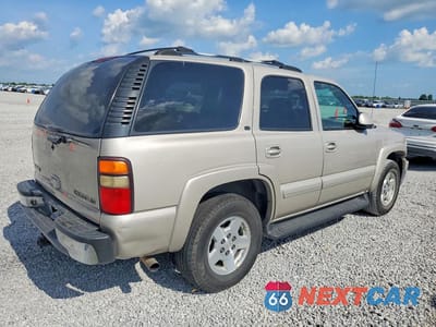 Trzecie zdjęcie samochodu z tyłu: 2004 CHEVROLET TAHOE C1500 VIN:1GNEC13Z14R179378 - miniatura