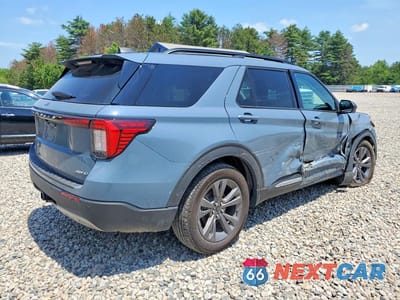 Trzecie zdjęcie samochodu z tyłu: 2025 FORD EXPLORER ACTIVE VIN:1FMUK8DH4SGC38983 - miniatura