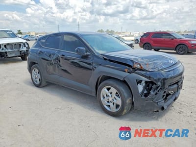 Czwarte zdjęcie samochodu z boku: 2025 HYUNDAI KONA SE VIN:KM8HA3AB1SU261274 - miniatura