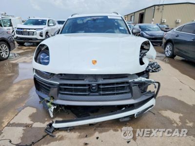 Piąte zdjęcie samochodu w środku: 2024 PORSCHE MACAN BASE VIN:WP1AA2A50RLB04473 - miniatura