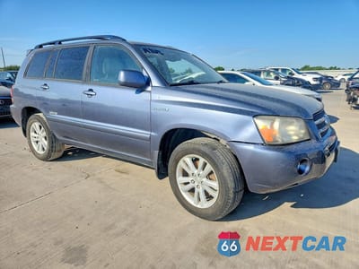 Czwarte zdjęcie samochodu z boku: 2006 TOYOTA HIGHLANDER HYBRID VIN:JTEDW21A660016405 - miniatura
