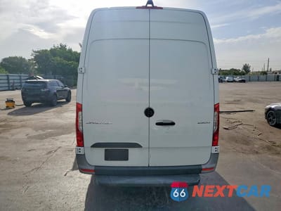 Zdjęcie 6 z 13 samochodu: 2022 MERCEDES-BENZ SPRINTER 2500 DELIVERY VAN VIN:W1Y4ECHY9NT082357 - miniatura