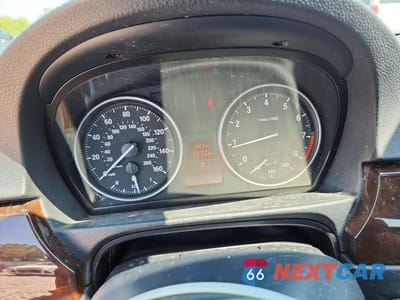 Zdjęcie 9 z 12 samochodu: 2011 BMW 335 XI VIN:WBAPL5C51BA920580 - miniatura
