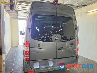 Trzecie zdjęcie samochodu z tyłu: 2018 MERCEDES-BENZ SPRINTER 2500 VIN:8BRPE7CD5JE158134 - miniatura