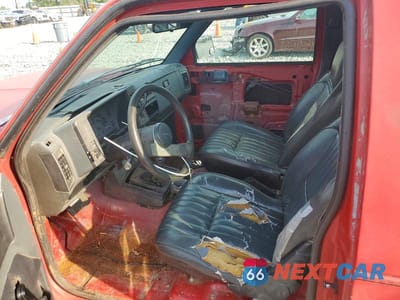 Zdjęcie 7 z 12 samochodu: 1991 CHEVROLET BLAZER S10 VIN:1GNCT18Z4M8244830 - miniatura