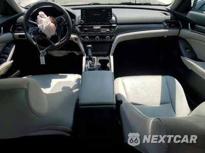 Zdjęcie 8 z 13 samochodu: 2018 HONDA ACCORD LX VIN:1HGCV1F13JA117959 - miniatura