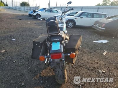 Czwarte zdjęcie samochodu z boku: 1995 HONDA VF750 CD VIN:JH2RC4338SM001167 - miniatura