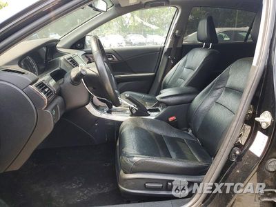 Zdjęcie 7 z 12 samochodu: 2017 HONDA ACCORD TOURING VIN:1HGCR3F97HA031487 - miniatura