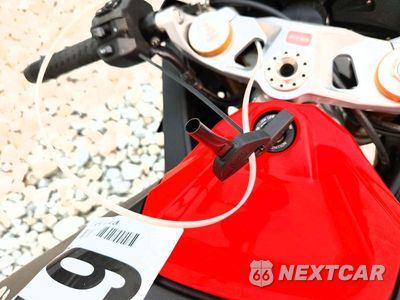 Zdjęcie 8 z 9 samochodu: 2022 APRILIA RS 660 VIN:ZD4KSUG02NS000114 - miniatura