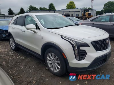 Czwarte zdjęcie samochodu z boku: 2022 CADILLAC XT4 LUXURY VIN:1GYFZBR47NF120281 - miniatura
